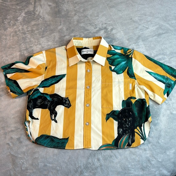 Mavrans Tops - ❣️🎯NWOT Mavrans Pantera Stripe Crop Top Yellow White Size XS